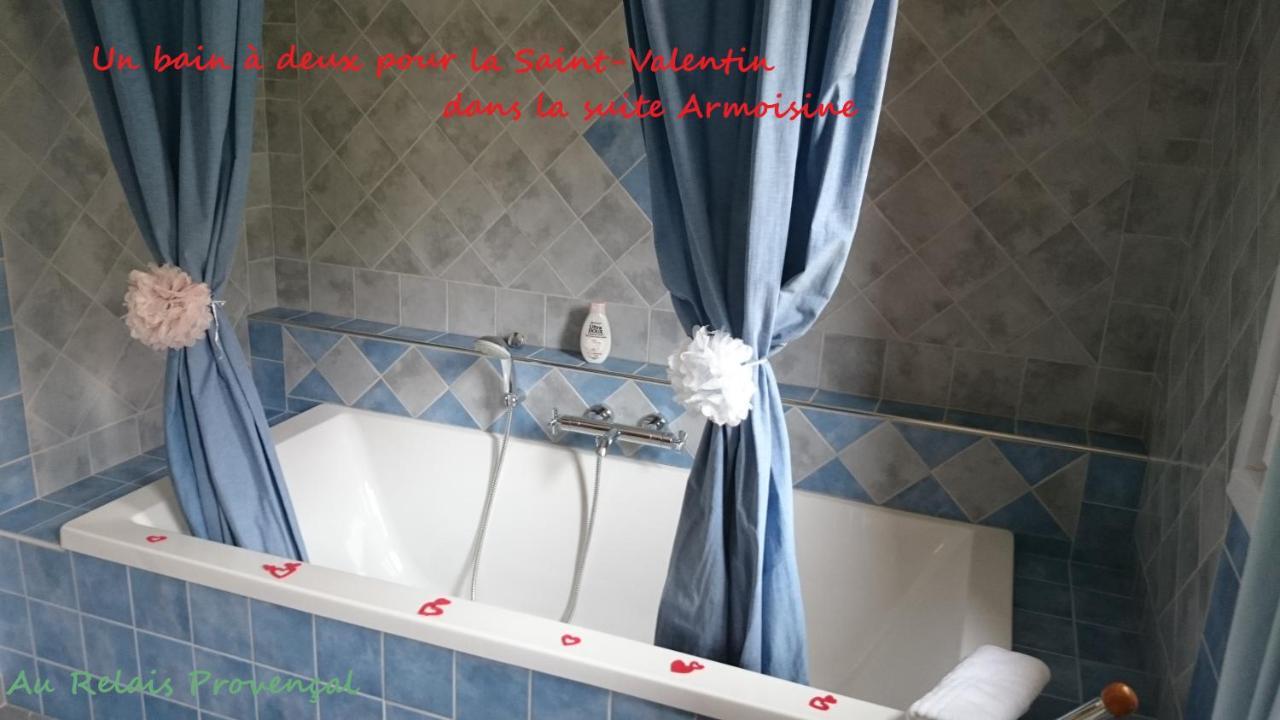 Au Relais Provencal Otel Bagnols-en-Forêt Dış mekan fotoğraf